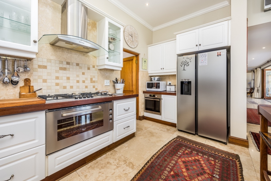 5 Bedroom Property for Sale in Klein Zevenwacht Western Cape